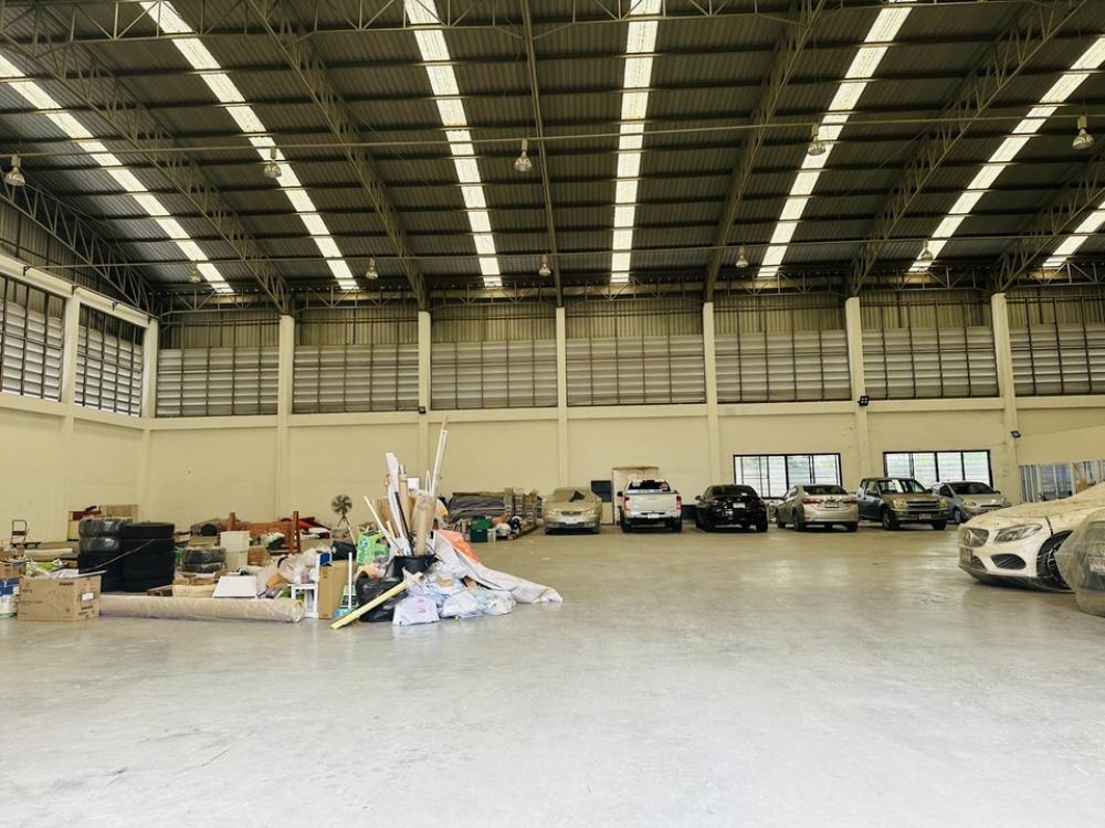 ให้เช่าอาคารสำนักงานพร้อมโกดัง ใกล้รถไฟฟ้าสายสีเหลืองสถานีศรีด่าน 