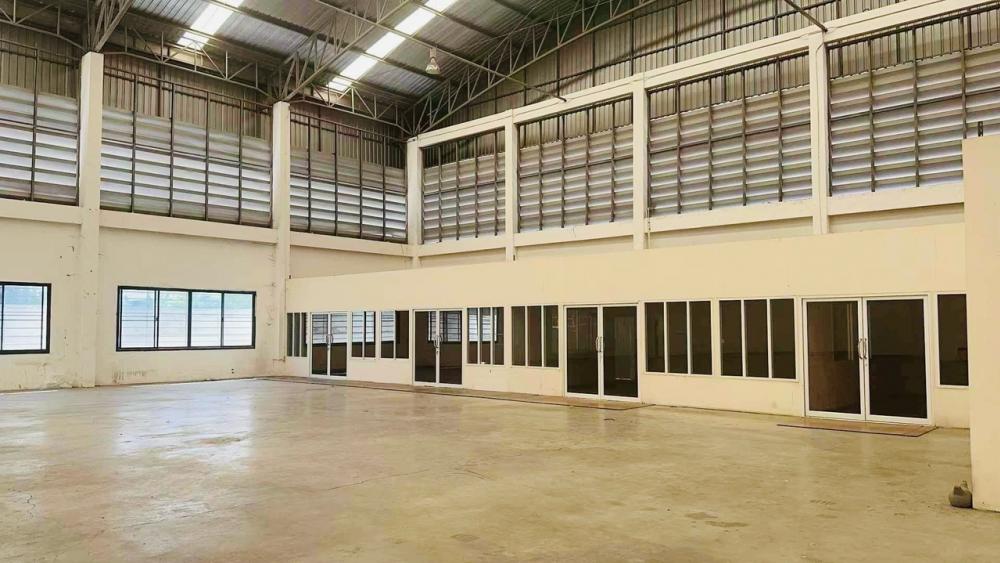 ให้เช่าอาคารสำนักงานพร้อมโกดัง ใกล้รถไฟฟ้าสายสีเหลืองสถานีศรีด่าน 