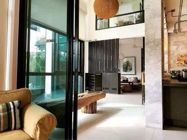 WW88G  ขาย โฮมออฟฟิศ 3 ชั้น หมู่บ้านซีนิธ ซอยโรจนมินทร์ ซอยเดียวกับโรงเรียนนานาชาติสิงคโปร์