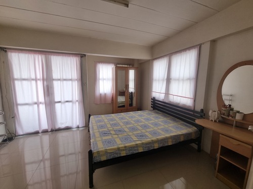 ขาย อาคารพาณิชย์ 4ชั้น เนอวาน่าพาร์ค ลาดพร้าว-รามคำแหง53 ติดถนน