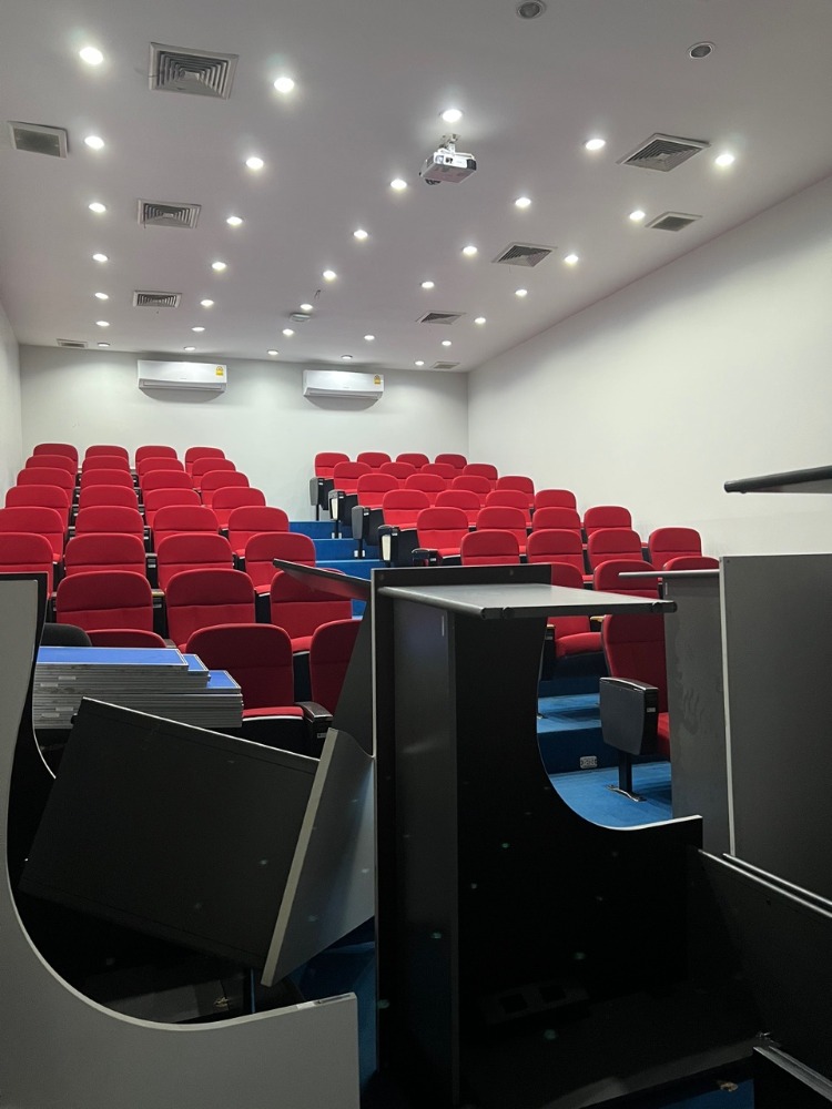 ให้เช่าอาคารสำนักงาน พื้นที่ใช้สอยทั้งหมด 2400 ตารางเมตร  ย่านรามอินทรา - วัชรพล แนวรถไฟฟ้าสายสีชมพู