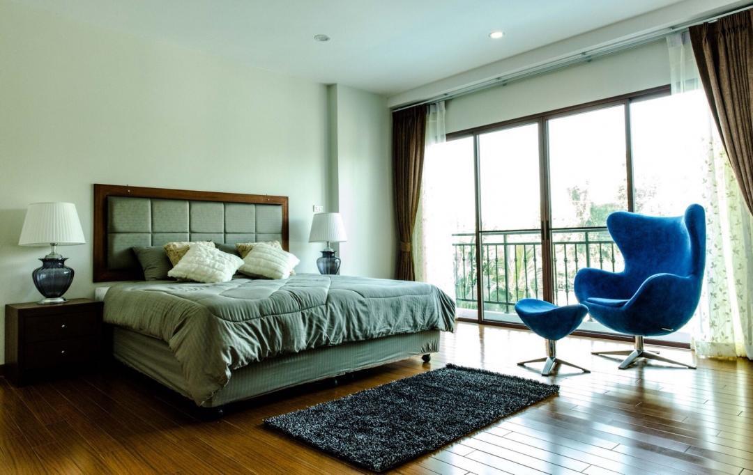 EPL-HR2870 ให้เช่าบ้านเดี่ยว2ชั้น  ย่านพระราม9  ใกล้ARLหัวหมาก พัฒนาการ พร้อมสระว่ายน้ำส่วนตัว  พื้นทีใช้สอย 1200 ตรม.  3หลัง 12 ห้องนอน