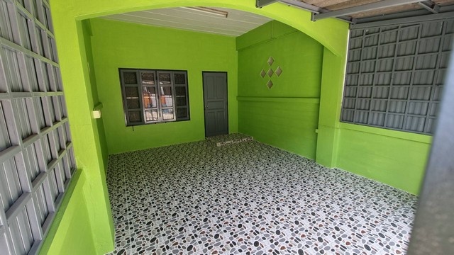 ขาย ทาวน์เฮ้า2ชั้น  บางกรวยไทรน้อย  บางบัวทอง   ราคา1.24 ลบ. กู้เต็มเงินเหลือ 