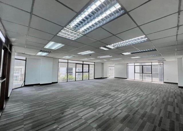  For rent ให้เช่า อาคารพาณิชย์เปล่า7ชั้น ใกล้BTSกรุงธนบุรี Iconsiam มีลิฟต์ แถวเจริญนคร คลองสาน สาทร 