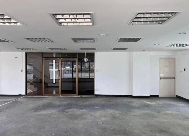  For rent ให้เช่า อาคารพาณิชย์เปล่า7ชั้น ใกล้BTSกรุงธนบุรี Iconsiam มีลิฟต์ แถวเจริญนคร คลองสาน สาทร 