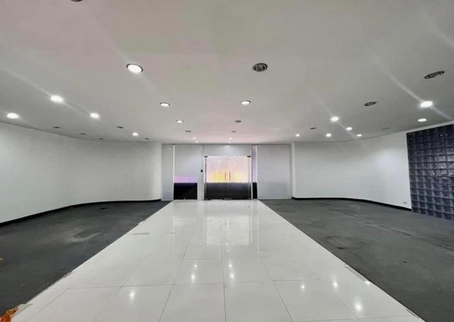  For rent ให้เช่า อาคารพาณิชย์เปล่า7ชั้น ใกล้BTSกรุงธนบุรี Iconsiam มีลิฟต์ แถวเจริญนคร คลองสาน สาทร 