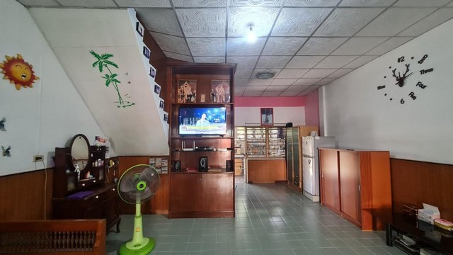 ขายทาวเฮาส์ 23 ตร.วา  บิ้วอินสวยพร้อมอยู่  มบ.ธนาธิป   ประชาอุทิศ ซอย4 (ใกล้วิทยาลัยเชตุพน) ทุ่งครุ   ZTK10