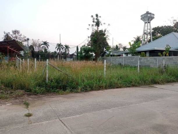 โซนดอยสะเก็ด ขายที่ดิน 620,000 บาท เนื้อที่ 85 ตรว. #ป่าป้อง ทำเลดี ใกล้อำเภอ วัดพระธาตุ ตลาด แหล่งชุมชน