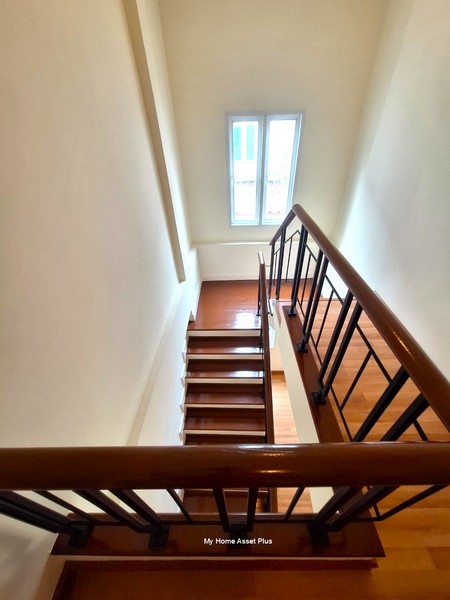 MH0010 ขายทาวน์โฮม 3 ชั้น ม.วิชั่น สมาร์ท ซิตี้ วงศ์สว่าง - ติวานนท์ ขนาด 25 ตรว 3 ห้องนอน 3 ห้องน้ำ