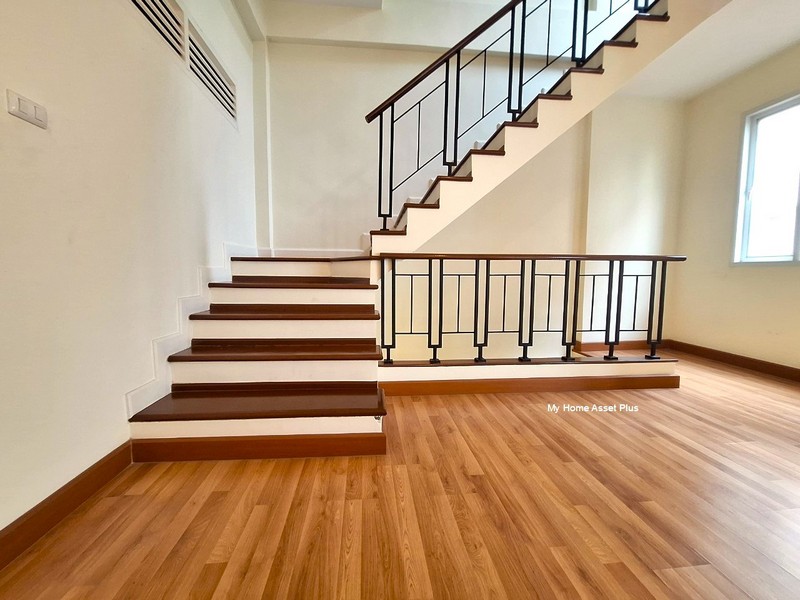 MH0010 ขายทาวน์โฮม 3 ชั้น ม.วิชั่น สมาร์ท ซิตี้ วงศ์สว่าง - ติวานนท์ ขนาด 25 ตรว 3 ห้องนอน 3 ห้องน้ำ