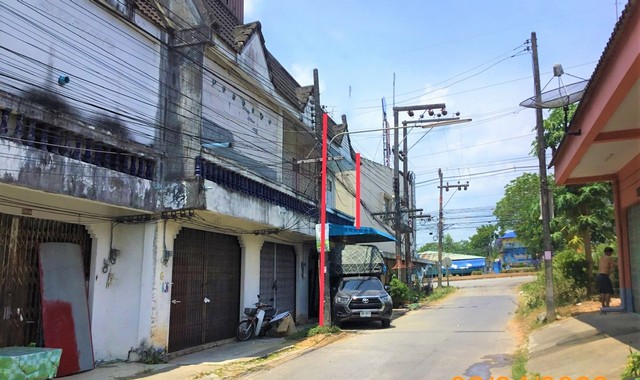 ขายอาคารพาณิชย์    อำเภอเหนือคลอง  กระบี่ (PKK04-05996)