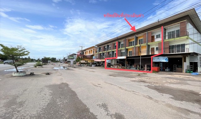 ขายอาคารพาณิชย์ใกล้ ตลาดนัดคลองไทร  อำเภอท่าฉาง จังหวัดสุราษฎร์ธานี PKK04-05587