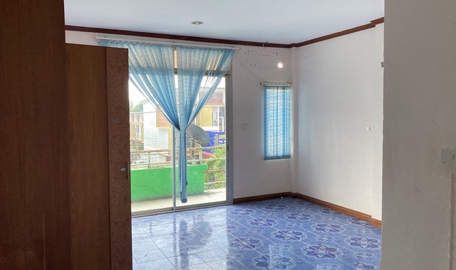 ขายอาคารพาณิชย์ อำเภอเมืองกระบี่ กระบี่ (PKK04-05796)