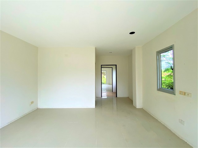 ขายอาคารพาณิชย์ อำเภอเมืองกระบี่ กระบี่  (PKK04-04508)          
