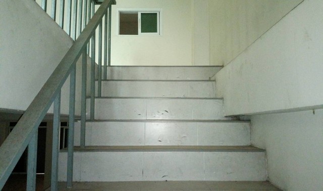 ขายอาคารพาณิชย์ใกล้ แม็คโคร สุราษฎร์ธานี อ.เมือง จ.สุราษฎร์ธานี PKK04-04739