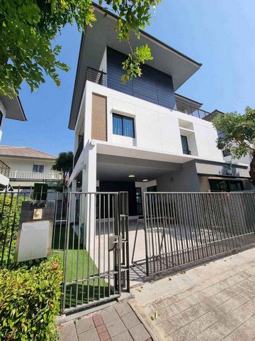 S2467 ให้เช่าและขายบ้านเดี่ยว 3 ชั้น โครงการบ้านลุมพินี สวนหลวง ร.9 ใกล้สวนหลวงร.9