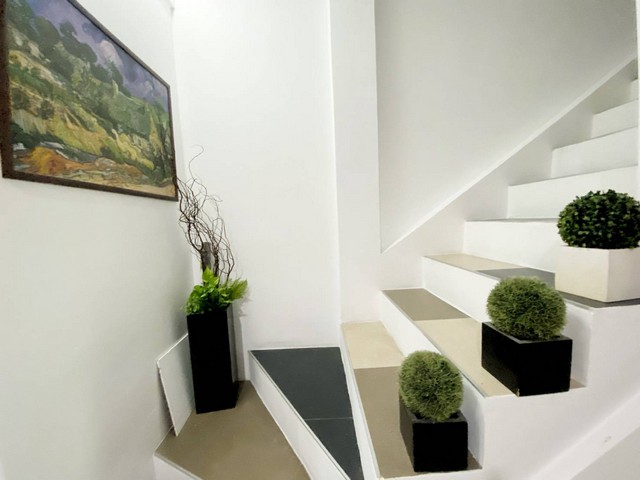 ขายทาว์นโฮม 3 ชั้น  แต่งสวยโมเดริ์น 21 ตรว.หน้าบ้านเป็นวิวสวน พร้อมอยู่ เฟอร์ครบ ซ.ลาดพร้าว 101 ใกล้รถไฟฟ้าสถานีลาดพร้าว 101 กรุงเทพ