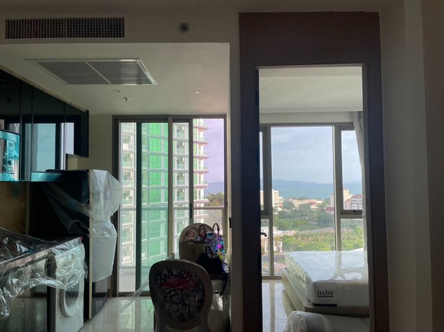 ายคอนโด(พักตากอากาศ) เดอะ ริเวียร่า โอเชี่ยน ไดร์ฟ (Riviera Ocean Drive Condominium) ชั้น 11คอนโดน่าลงทุน ที่สวยบรรยากาศโครตดี