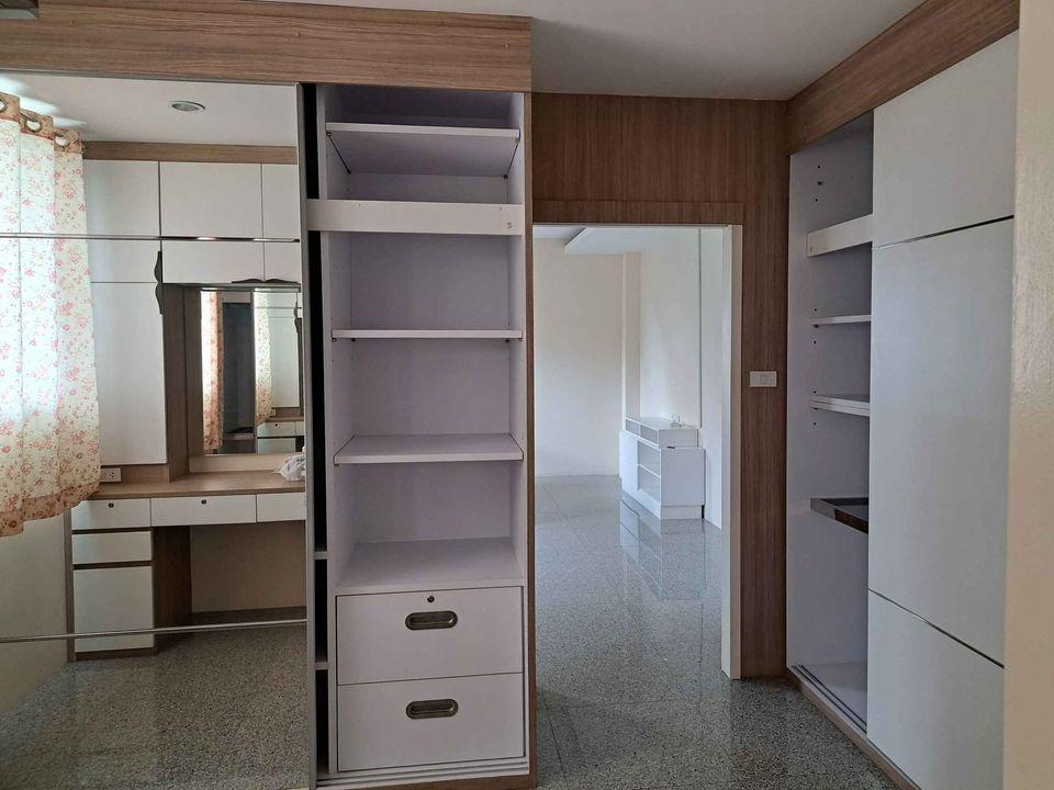 ให้เช่าบ้านเดียว 2 ชั้น ซอยนวมินทร์ 24 ขนาด100ตารางวา 4 ห้องนอน 3 ห้องน้ำ 5 แอร์ เฟอร์นิเจอร์ จอดรถได้ 4 คัน แขวงคลองกุ่ม เขตบึงกุ่ม