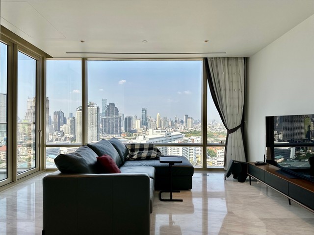 River view condo  for sale at Four Seasons Private Residences