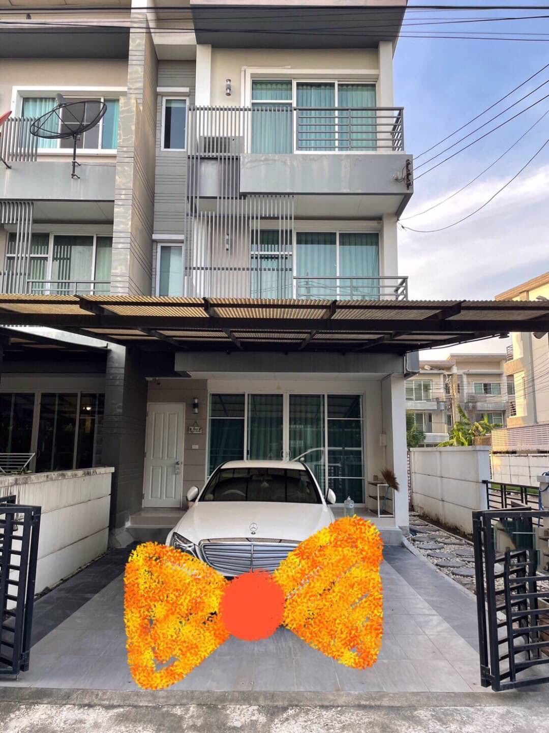 ทาวน์โฮมหลังริม โครงการแสนสิริ ทาว์นอเวนิว ใกล้โรงเรียนนานาชาติ โรงพยาบาล ห้างสรรพสินค้า