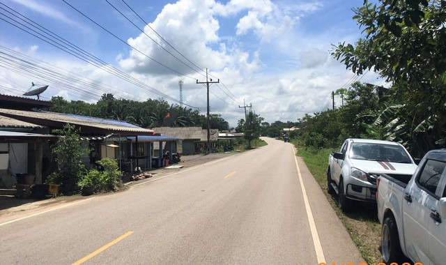 ขายอาคารพาณิชย์     อำเภอคลองท่อม  กระบี่ (PKK04-05470)