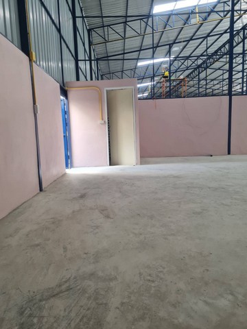 โกดังให้เช่า ถนนบางกรวย-กรุงนนท์ ตำบล มหาสวัสดิ์ อำเภอบางกรวย  นนทบุรี