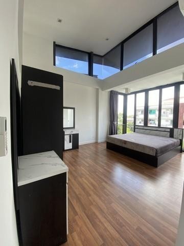  ให้เช่าโฮมออฟฟิศ ที่จอดรถส่วนตัว 5-7 คัน ย่าน ประดิษฐ์มนูธรรม รัชดา-พระราม9 ประชาอุทิศ เลียบด่วน ซอยสหการประมูล ใกล้Mrt ห้วยขวาง   