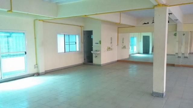 BH2536 ให้เช่าอาคารพาณิชย์4ชั้น2คูหา 400ตรม.ประชาสงเคราะห์ ทำเลดีใกล้ม.หอการค้า