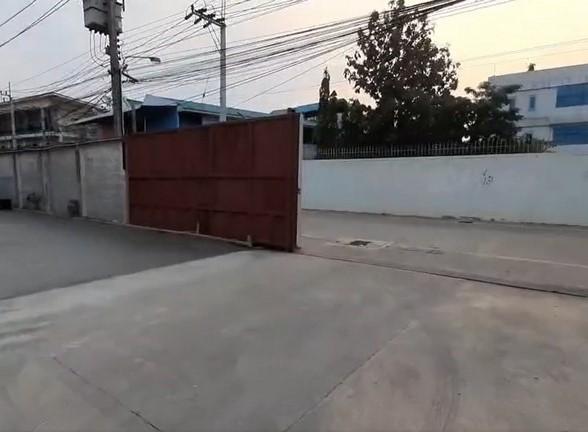 ให้เช่าโกดัง พื้นที่ใช้สอย 900 ตารางเมตร บางกระดี่ พระราม 2 แสมดำ รถตู้คอนเทนเนอร์เข้าได้ ใกล้เซ็นทรัล พระราม 2