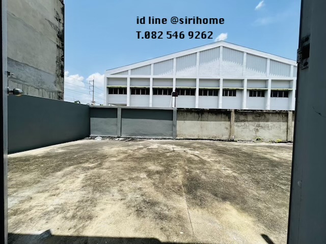 ขายอาคารพาณิชย์ ถนนเศรษฐกิจ1 กระทุ่มแบน สมุทรสาคร 3.5ชั้น 33ตรว. ทำใหม่ พร้อมอยู่ ใกล้โรงงานขนาดใหญ่หลายแห่ง