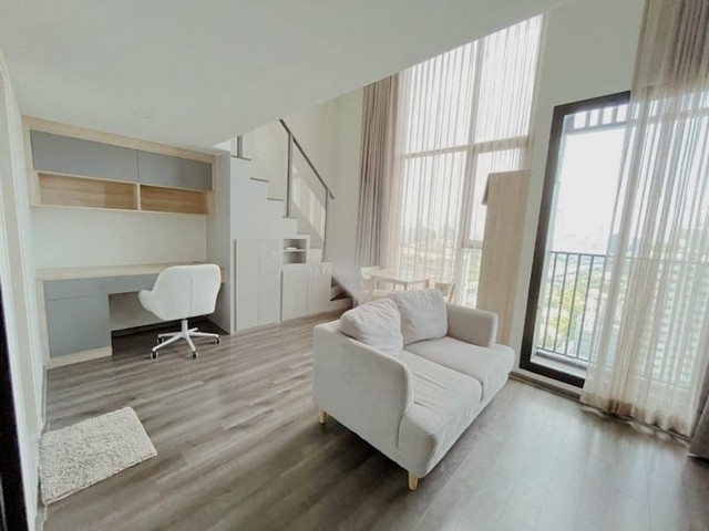 ให้เช่า ไนท์บริดจ์ สเปซ พระราม 9, Loft Room เพดานสูง แต่งเฟอร์ครบ