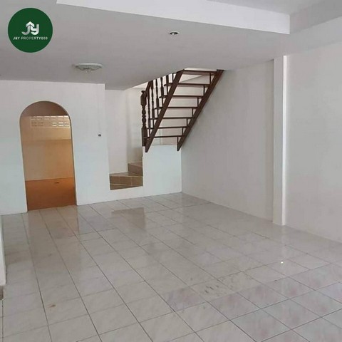 วโรชา 4 ตำบลบางเสาธง อำเภอบางเสาธง จังหวัดสมุทรปราการ