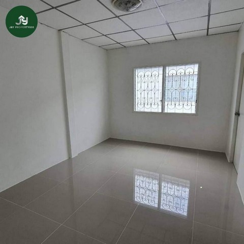 วโรชา 4 ตำบลบางเสาธง อำเภอบางเสาธง จังหวัดสมุทรปราการ