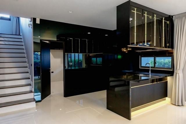 POR3551 ขายบ้าน เศรษฐสิริ กรุงเทพกรีฑา 2 Setthasiri-Krungthep Kreetha 2 ซอย ประชาร่วมใจ กรุงเทพกรีฑา 15/1 รามคำแหง 68 ตกแต่งบิ้วอินพร้อมอยู่
