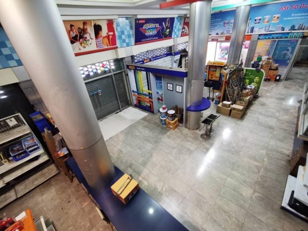 ให้เช่าอาคารพานิชย์ 1,800 ตร.ม. 5คูหา 4ชั้น ริมถนนศรีนครินทร์ ใกล้รถไฟฟ้าแยกลำสาลี