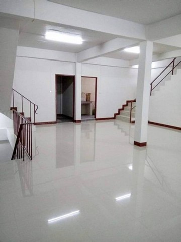 ให้เช่าอาคารพาณิชย์2คูหา เช่าตึก4ชั้น2คูหาตีทะลุกันแลัว ทำเลอ่อนนุช28/1สุขุมวิท77