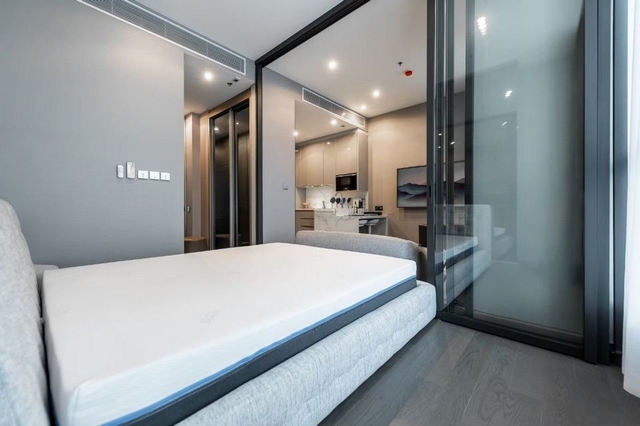 MM246 [For Rent] ดิ เอส แอท สิงห์ คอมเพล็กซ์ (The Esse at Singha Complex) ห้องพร้อมอยู่ ตกแต่งสวย เฟอร์ครบ #ใกล้MRTเพชรบุรี