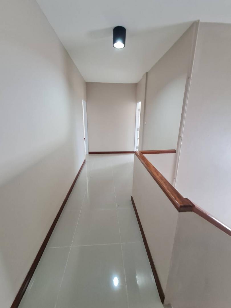 ให้เช่าโกดัง บางใหญ่ นนทบุรี Minifactory+office+บ้านพักอาศัย  พื้นที่รวม 700 ตรม. เช่า 65000 บาท