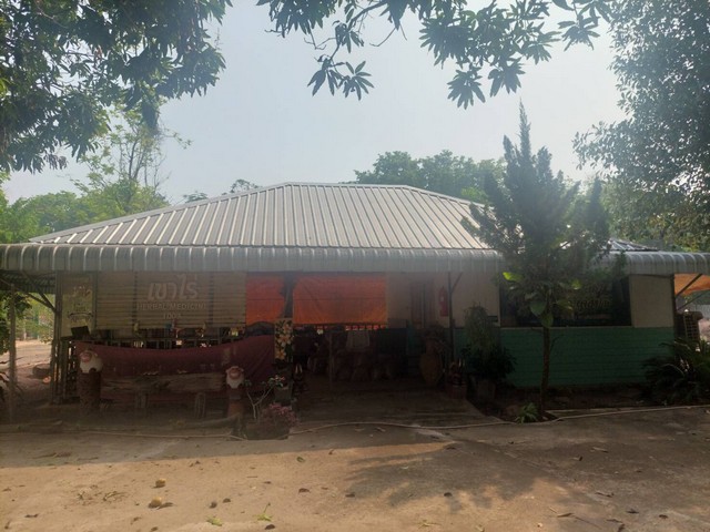 ขายด่วน รีสอร์ทแอนด์สปา  พื้นที่ 2-1-79  ไร่ ต.บ้านป่า อ. เมือง จ. พิษณุโลก  ZK230