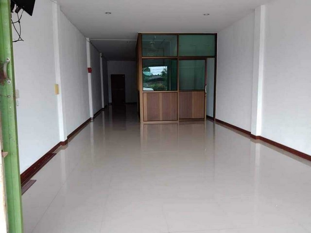 ขาย อาคารพาณิชย์ 2 ชั้น  ติดถนนใหญ่ ฝั่งขาขึ้นไปพัทลุง  โคกยา อ.เขาชัยสน จ.พัทลุง   ZST179