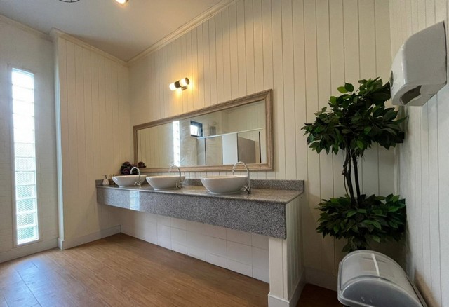 ขายธุรกิจสปาขนาดใหญ่ในเมืองขอนแก่น พร้อมสิ่งปลูกสร้าง บนเนื้อที่รวม 1-2-39 ไร่ ใกล้ ม.ขอนแก่น