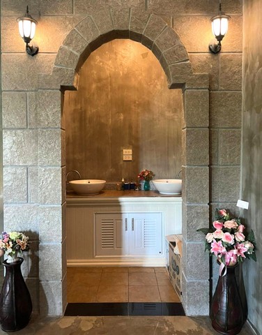 ขายธุรกิจสปาขนาดใหญ่ในเมืองขอนแก่น พร้อมสิ่งปลูกสร้าง บนเนื้อที่รวม 1-2-39 ไร่ ใกล้ ม.ขอนแก่น