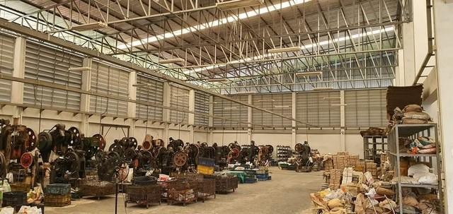 PB3599 ขายโรงงานพร้อมออฟฟิศ บนเนื้อที่ 6 ไร่ พร้อมใบ รง.4 ย่าน สมุทรสาคร ซอยอยู่เจริญ 3 ใกล้เซ็นทรัลมหาชัย