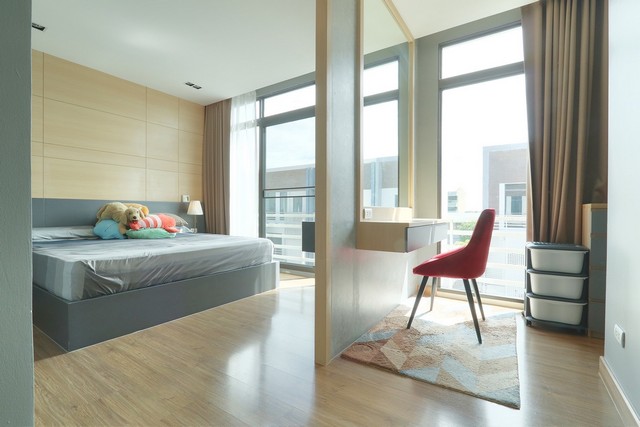 โฮมออฟฟิศ 4 ชั้น ดิสทริค เอกมัย-รามอินทรา ซอยรามอินทรา40 ถนนรามอินทรา แขวงนวลจันทร์ เขตบึงกุ่ม กรุงเทพมหานคร