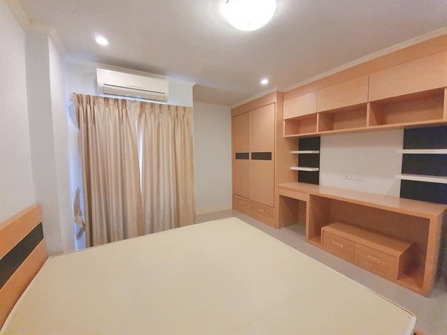 ให้เช่านลินพรคอนโด บางแสน ฝั่งตรงข้ามโรงพยาบาลม.บูรพา