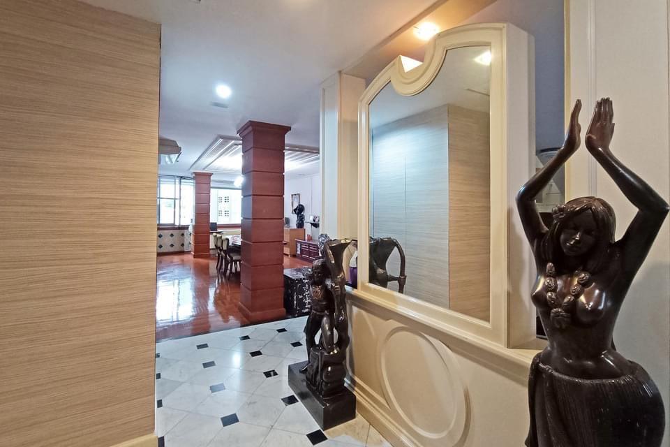 ขายคอนโดDuplex Penthouse 410 ตร.ม. Premier Condominium ชั้น 4-5 ย่านสุขุมวิท ซอยสุขุทวิท24 