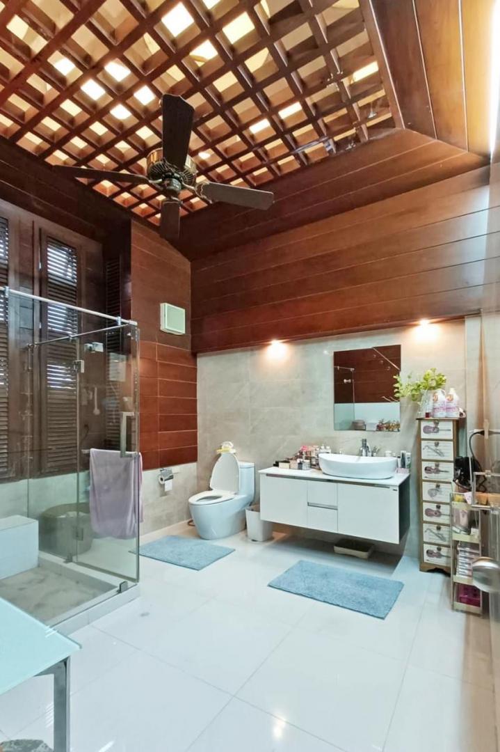 ขายคอนโดDuplex Penthouse 410 ตร.ม. Premier Condominium ชั้น 4-5 ย่านสุขุมวิท ซอยสุขุทวิท24 