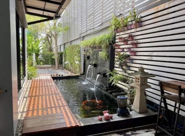 ให้เช่าบ้านเดี่ยว ใกล้โรงเรียนนานาชาติไบรท์ตัน โครงการเศรษฐสิริ กรุงเทพกรีฑา  พื้นที่ใช้สอย 165ตารางเมตร 3 ห้องนอน พร้อมเฟอร์นิเจอร์ 