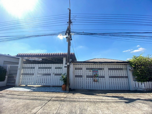 บ้านเดี่ยว ปั้นทอง2 รามอินทรา 40 แยก 8 แขวงอนุสาวรีย์ เขตบางเขน กรุงเทพฯ 10220